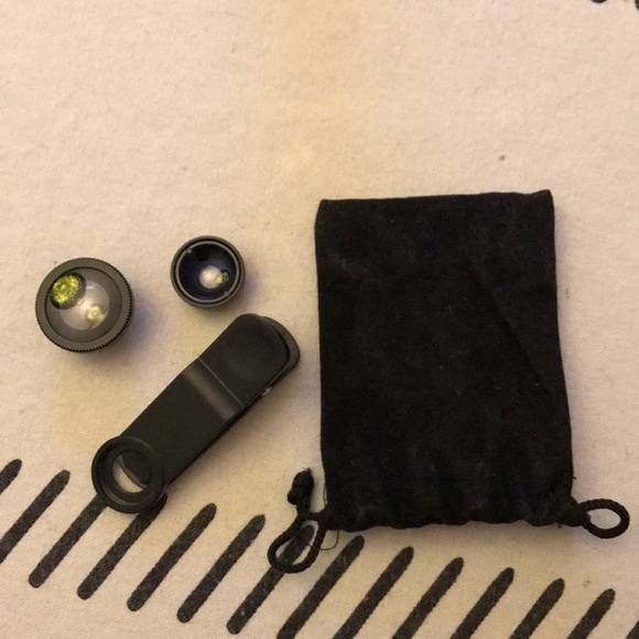 Clip on camera lens set for iPhone - Picture 2 of 3